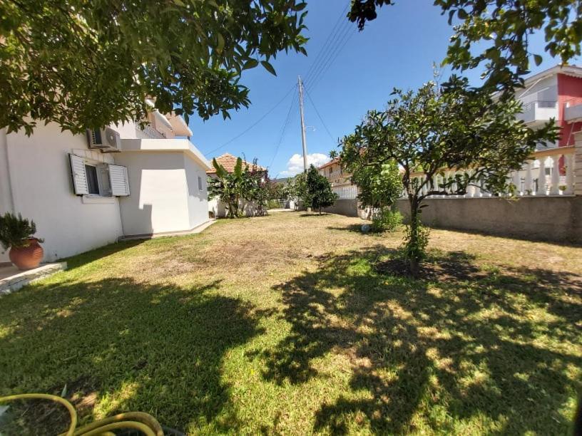 Konstantinos Apartments Ammoudiá Eksteriør bilde