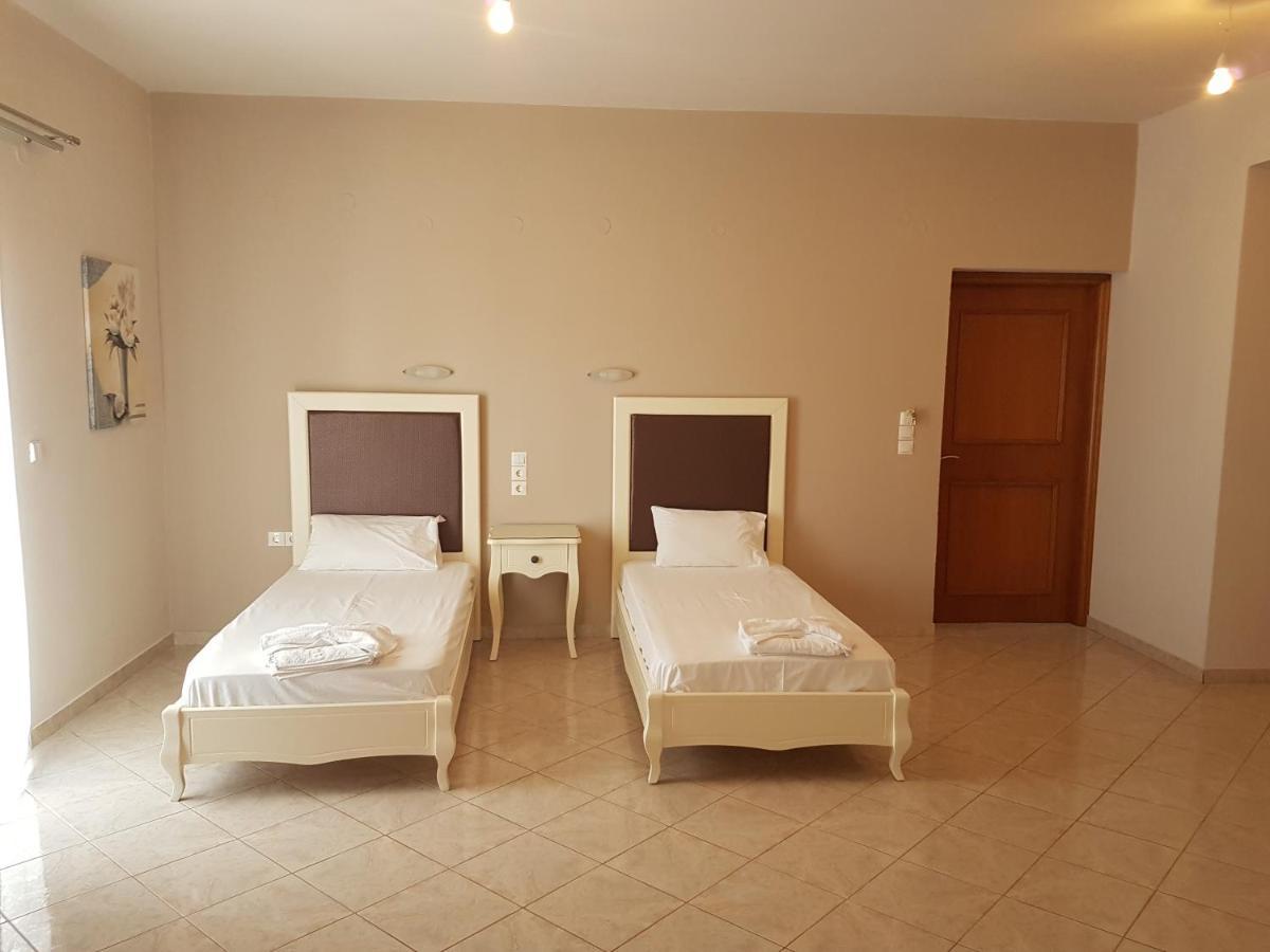 Konstantinos Apartments Ammoudiá Eksteriør bilde