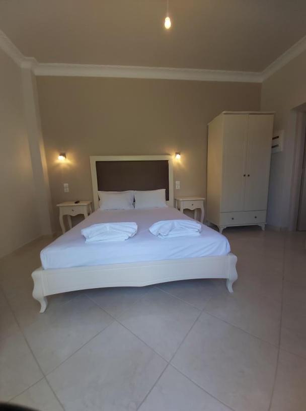 Konstantinos Apartments Ammoudiá Rom bilde